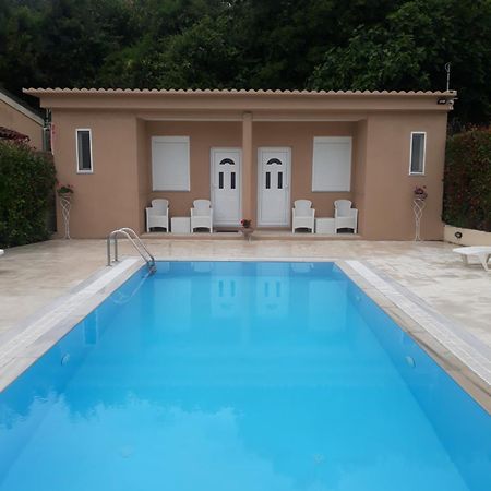 Spiridoula'S Apartments Corfu 帕拉马 外观 照片